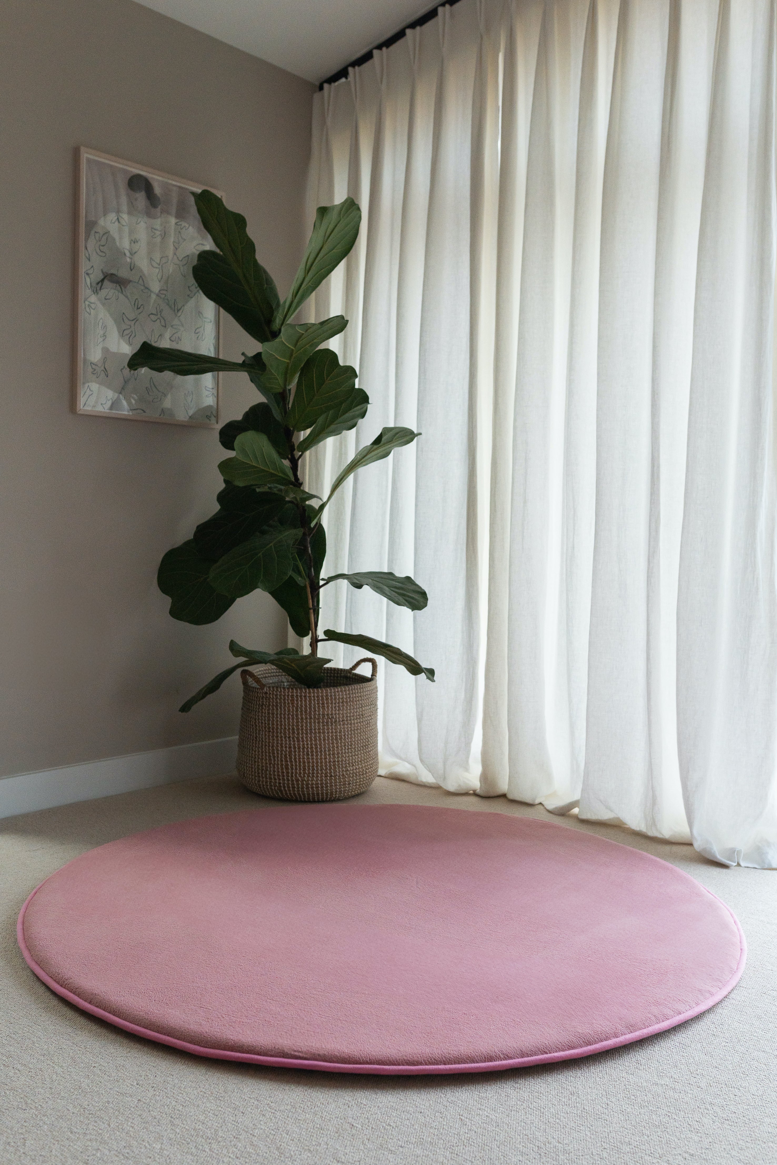 Sweet Pea Light Pink Round Play Mat